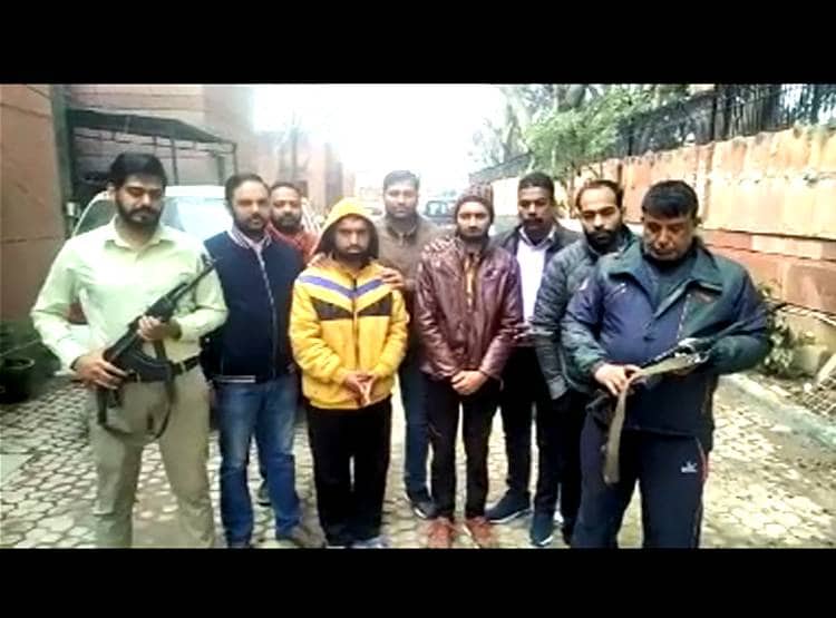 द‍िल्ली ह‍िंसा में देसी तमंचों का इस्तेमाल, कहां से हुई इनकी सप्लाई!