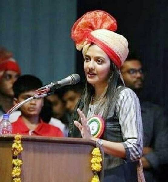 टॉपर ने बताया- UPSC की तैयारी कर रहे हैं तो दिन में सोचें ये बातें, बन जाओगे IAS