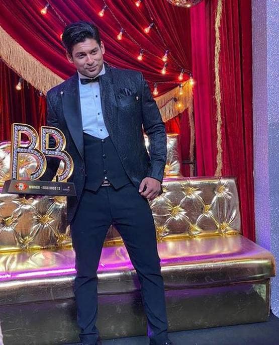 BB ट्रॉफी जीतकर भी हारे सिद्धार्थ, किन गलतियों की वजह से हो रही बदनामी?