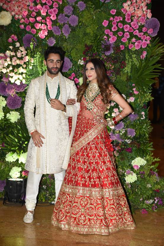 अरमान जैन ने लिए 7 फेरे, दूल्हा-दुल्हन की पहली तस्वीरें वायरल