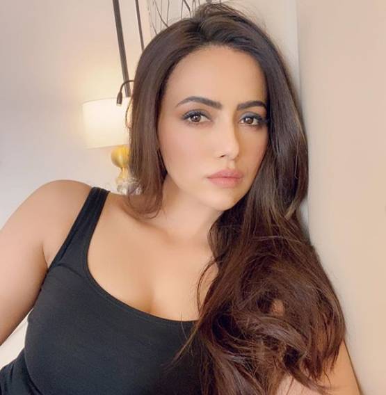 ब्रेकअप पर बोलीं सना- उसने मुझे धोखा दिया, जहरीला था रिलेशनशिप