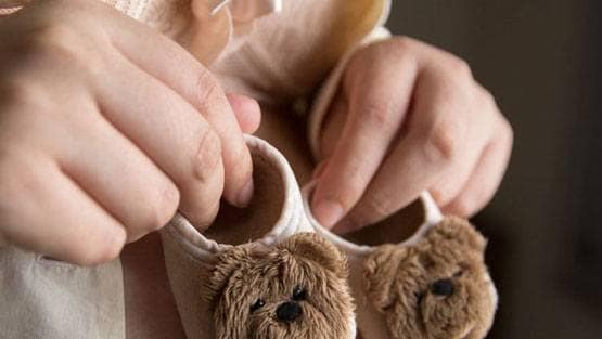 क्या होती है सरोगेसी जिससे शिल्पा शेट्टी बनीं मां