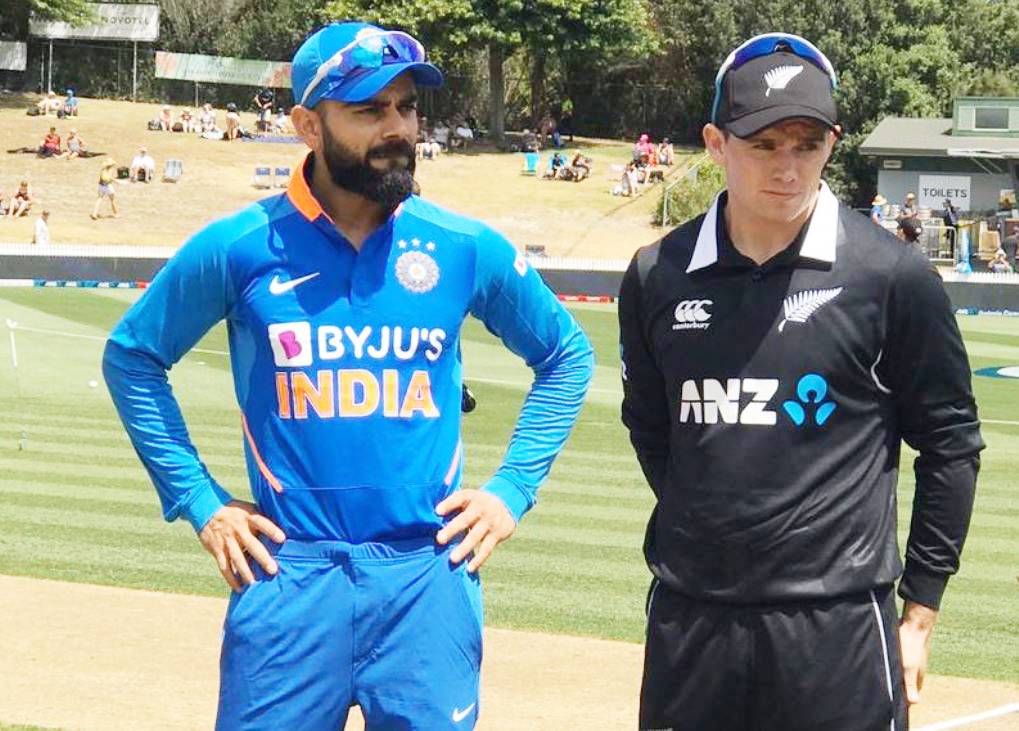 तीसरे वनडे से इस खिलाड़ी का कटेगा पत्ता, मनीष या पंत को मौका!