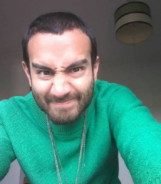 4 साल से अपना पेशाब पी रहा शख्स, उम्र थम जाने का कर रहा दावा