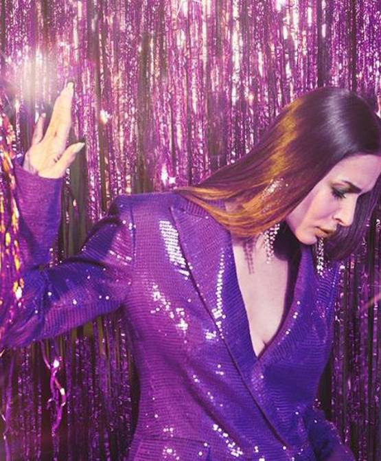 मलाइका अरोड़ा का बॉसी लुक वायरल, पर्पल ड्रेस में लगीं स्टनिंग