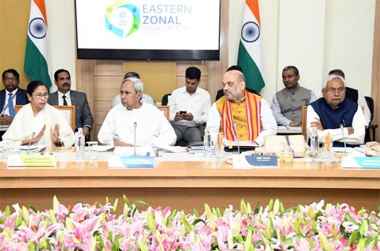 जब खाने की टेबल पर साथ आए अमित शाह और ममता बनर्जी