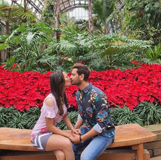 कपिल शर्मा शो से गायब 'चिंगारी', पति के साथ बिता रहीं क्वालिटी टाइम