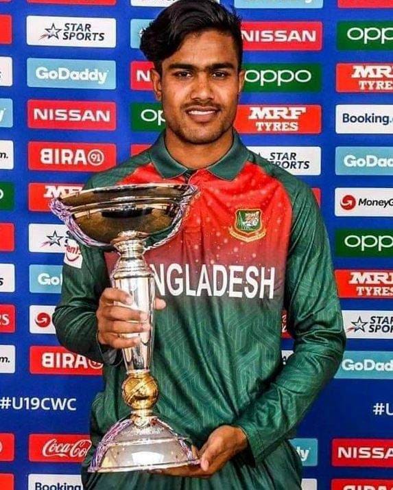 बांग्लादेश को जिताया वर्ल्ड कप, बड़ी बहन की मौत के सदमे में थे कप्तान