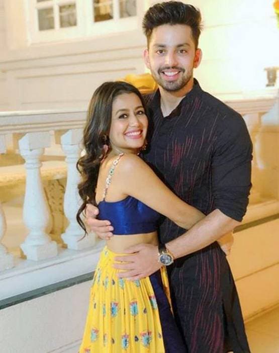 जब ब्रेकअप के बाद सेलेब्स ने किया Ex को बेनकाब, खूब हुई जुबानी जंग