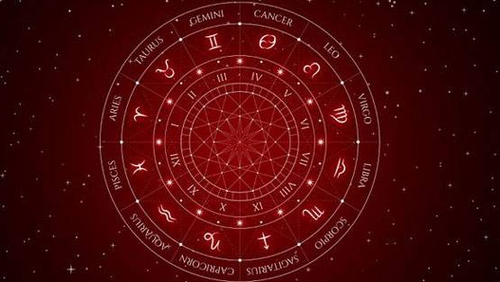 Valentine's Week: इन दो राशि के लोग बनते हैं सबसे खराब कपल