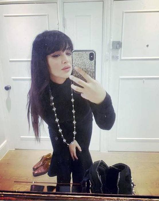 प्लास्टिक सर्जरी ने बिगाड़ा सलमान खान की इस एक्ट्रेस का चेहरा, फैन्स हुए हैरान