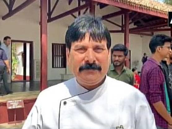 शेफ Suresh Khanna, जो संभाल रहे हैं ट्रंप की मेहमाननवाजी की रसोई