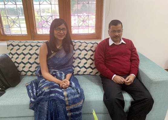 स्वाति मालीवाल ने लिया तलाक, ट्विटर पर लिखा- मेरी खूबसूरत कहानी हो गई खत्म