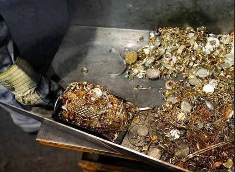 सोनभद्र में सोने के खदान से अभी नहीं निकल पाएगा सोना, फंसा ये पेच