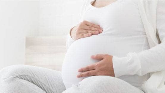 क्या होती है सरोगेसी जिससे शिल्पा शेट्टी बनीं मां