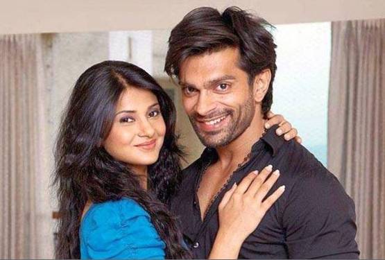 जब रियल में TV स्टार्स को पड़ा जोरदार थप्पड़, जमकर हुआ हंगामा