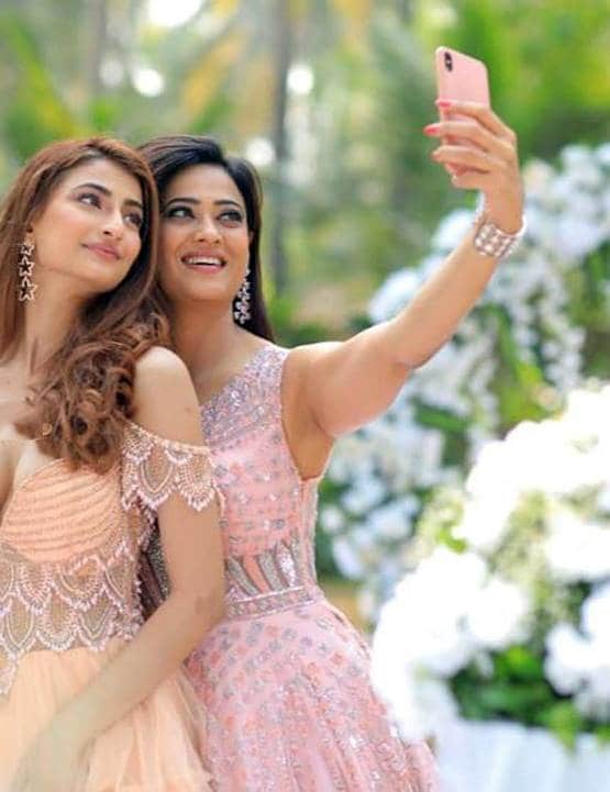 बेटी पलक संग श्वेता तिवारी की बॉन्डिंग, भाई की शादी में ऐसे किया एन्जॉय
