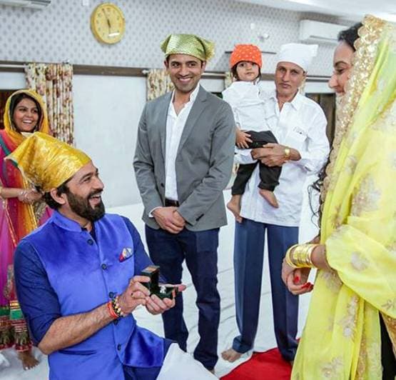 काम्या पंजाबी ने बॉयफ्रेंड संग की सगाई, शुरू हुईं रस्में, PHOTOS