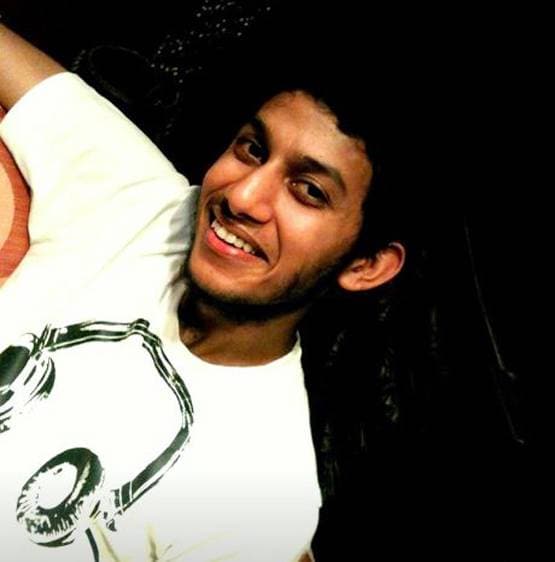 बीच में छोड़ी पढ़ाई, ऐसे ये लड़का बना 7,800 करोड़ की कंपनी का मालिक