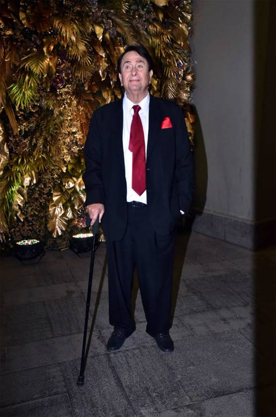 करीना के भाई अरमान के वेडिंग रिसेप्शन में पहुंचा बॉलीवुड, देखें तस्वीरें