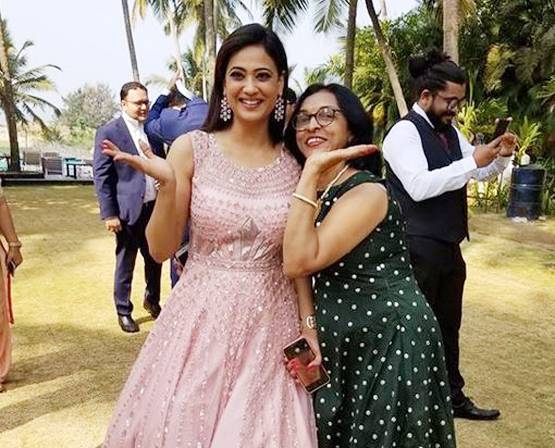 बाराती बनीं श्वेता तिवारी, एक्ट्रेस ने भाई की शादी में यूं किया एंजॉय