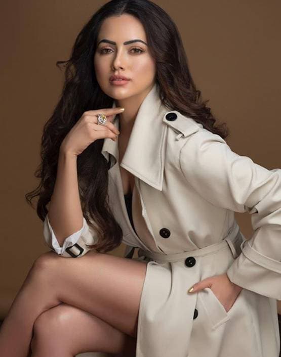 ब्रेकअप पर बोलीं सना- उसने मुझे धोखा दिया, जहरीला था रिलेशनशिप