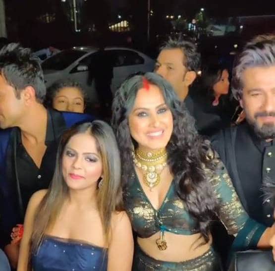 ग्रीन लहंगे संग सिंदूर-चूड़ा, रिसेप्शन में दिखा काम्या का स्टनिंग लुक