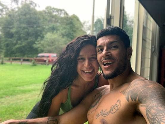 बॉयफ्रेंड संग बोल्ड लुक में नजर आईं टाइगर की बहन, Photos