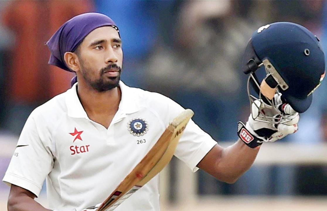 विकेटकीपिंग को लेकर पंत-साहा में टक्कर, किसे मिलेगा मौका?