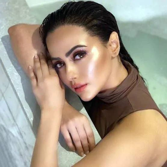 सना खान का नया खुलासा, कैसे जाना कि चीट कर रहा है बॉयफ्रेंड?