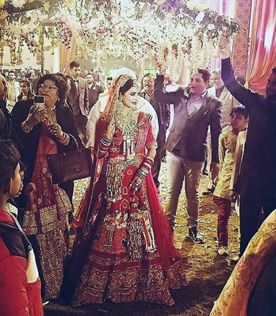 ये है मोहब्बतें फेम एक्टर ने गर्लफ्रेंड संग रचाई शादी, PHOTOS