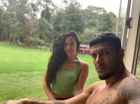 बॉयफ्रेंड संग बोल्ड लुक में नजर आईं टाइगर की बहन, Photos