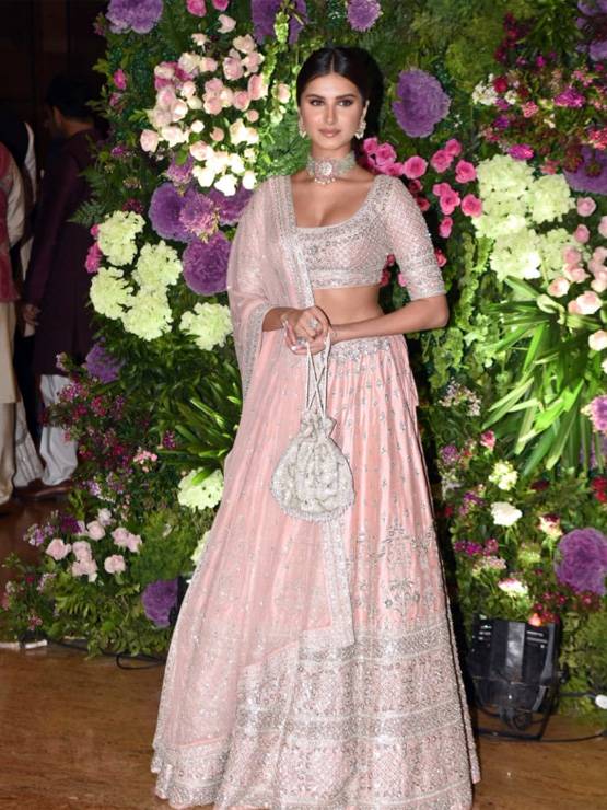 तारा सुतारिया बनेंगी करीना की भाभी? अरमान की शादी में मिली हरी झंडी