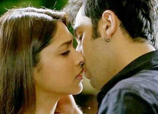 Kiss Day 2020: बॉलीवुड के वायरल लिपलॉक सीन, आज भी दर्शकों को याद