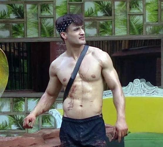 सिद्धार्थ से ज्यादा दमदार हैं आसिम, ये 10 वजहें जिता सकती हैं Bigg Boss 13