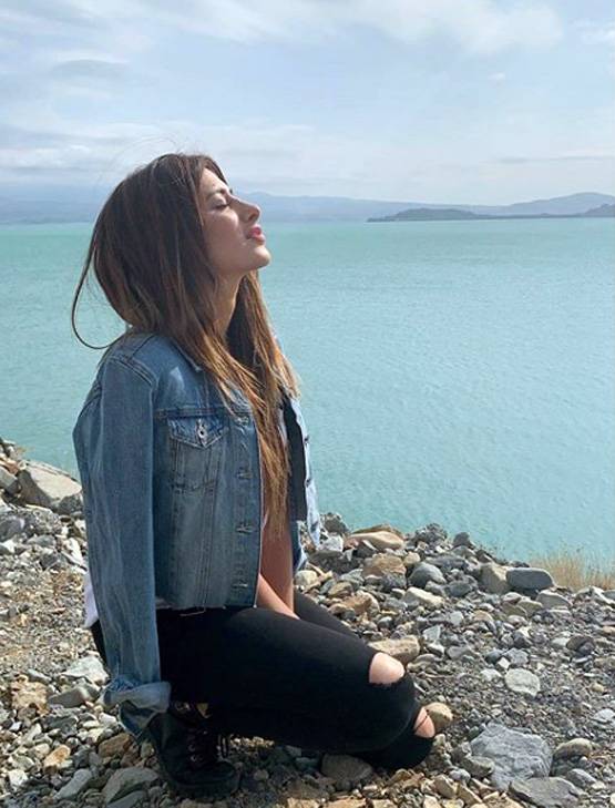 दादा साहेब फाल्के विवाद पर माहिरा की बढ़ी मुसीबत, मांफी मांगने की उठी मांग