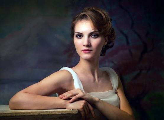 मॉडल का दावा, हद से ज्यादा हॉट होने पर टिंडर ने कर दिया ब्लॉक