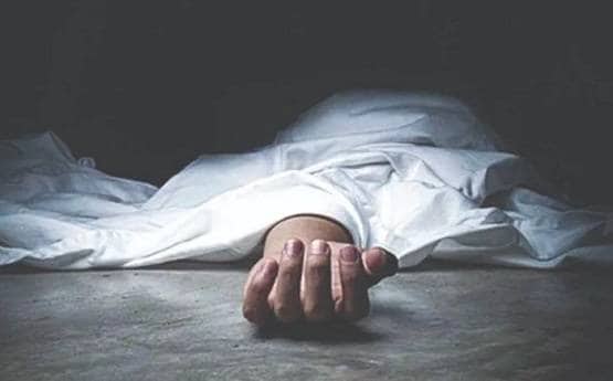 हाथों के बल खड़े होकर कर रहा था स्टंट, 100 फीट गहरी खाई में गिरकर मौत