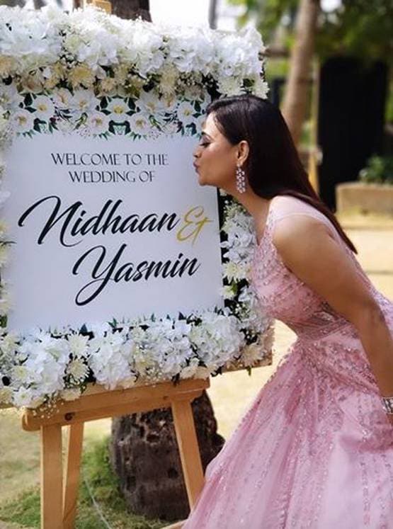 बाराती बनीं श्वेता तिवारी, एक्ट्रेस ने भाई की शादी में यूं किया एंजॉय