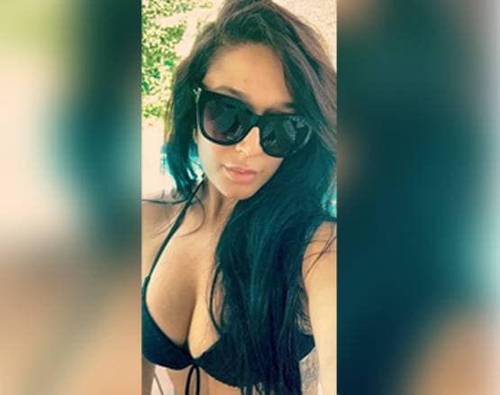 बॉयफ्रेंड संग बोल्ड लुक में नजर आईं टाइगर की बहन, Photos