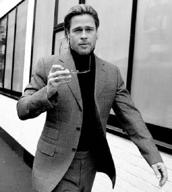 ये एक्टर चुना गया दुनिया का सबसे खूबसूरत पुरुष, ब्रैड पिट को भी पछाड़ा