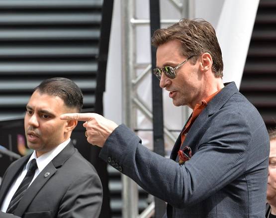 मर्दों के लिए खुशखबरी, पता चल गया महिलाओं को इंप्रेस करने का सीक्रेट