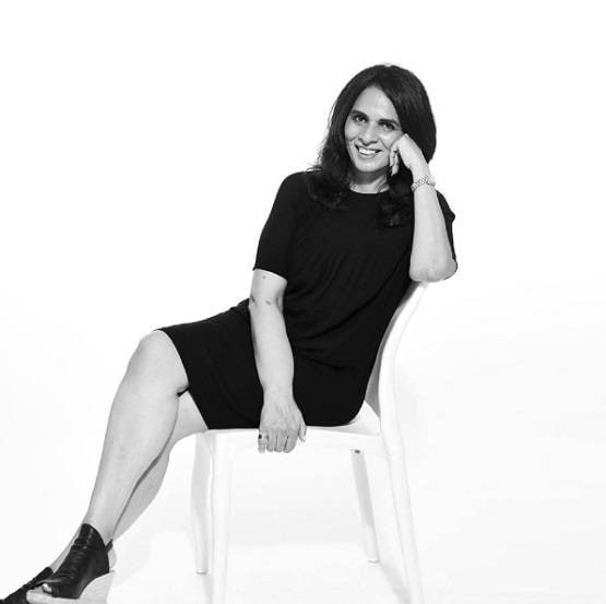 इवांका ने पहना सोने के तारों से जड़ा अनारकली सूट, PHOTOS