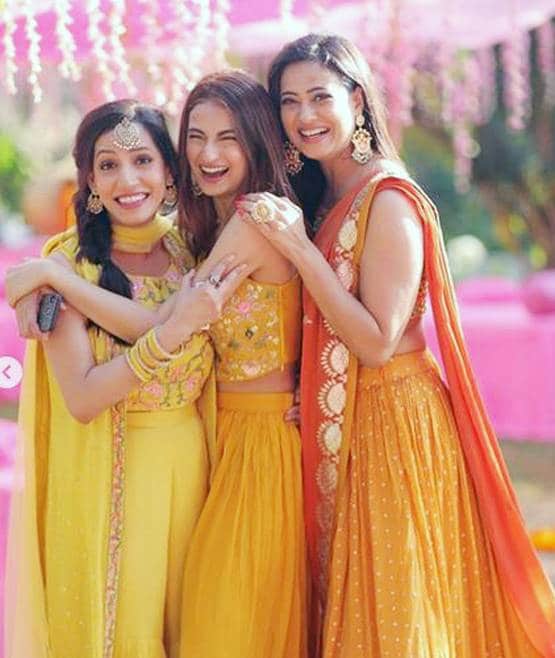 बाराती बनीं श्वेता तिवारी, एक्ट्रेस ने भाई की शादी में यूं किया एंजॉय