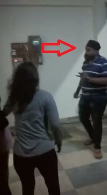 हॉस्टल की लड़की पर आरोप लगाकर पड़ोसी ने की पिटाई, वीडियो वायरल