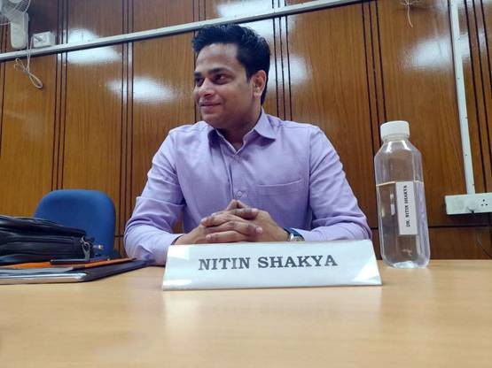 मुश्किल से मिला था 12वीं का एडमिट कार्ड, मेडिकल के बाद निकाला UPSC