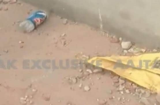 छत पर मिले पत्थर-पेट्रोल बम, ताहिर हुसैन बोले- मेरे घर का दुरुपयोग किया गया