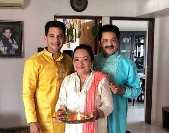 नेहा कक्कड़ की तरह कंट्रोवर्सी किंग रहे हैं आदित्य नारायण, ये हैं वजह