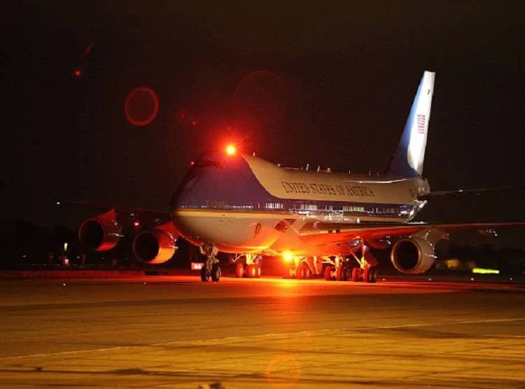 ये है दुनिया के सबसे ताकतवर नेता की कार, जानिये गाड़ी के अंदर के सीक्रेट