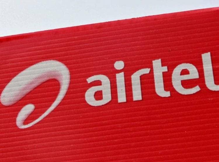 दोधारी तलवार पर वोडा-आइडिया, Airtel की भी बढ़ी मुसीबत